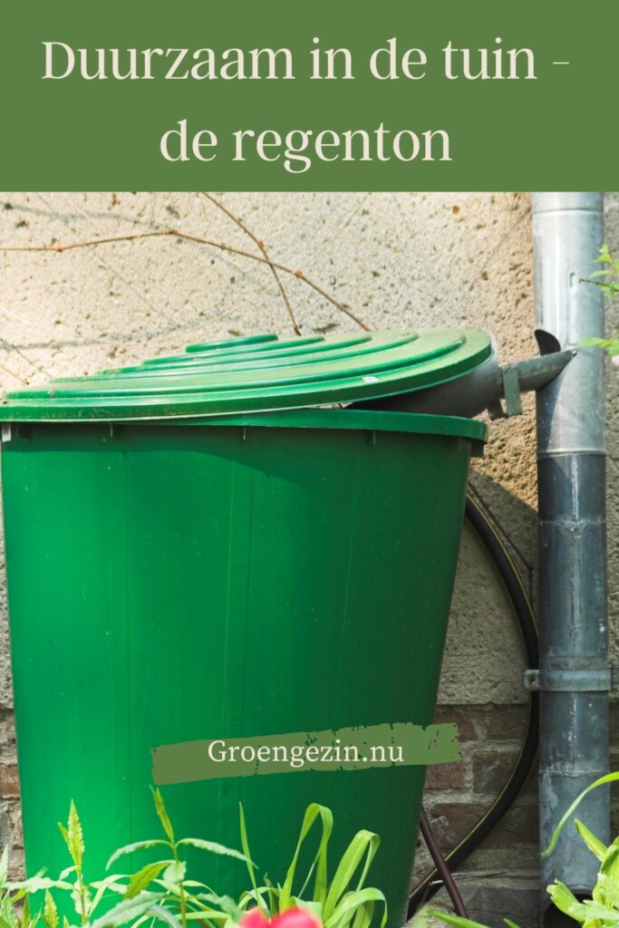 groene plastic regenton